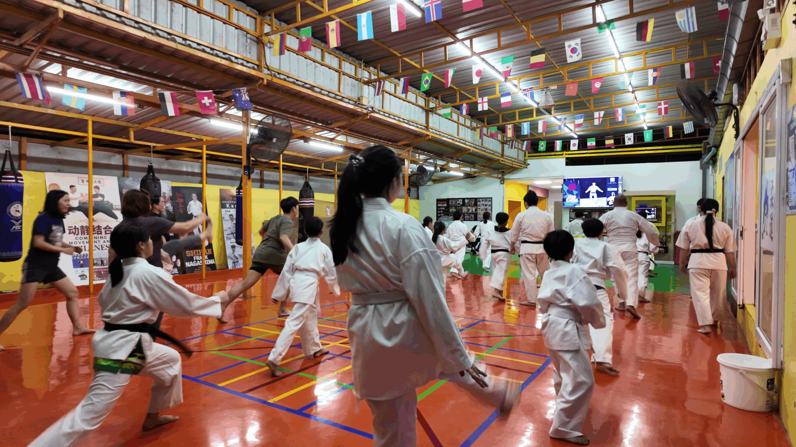 vlcsnap-2025-06-25-22h23m19s437