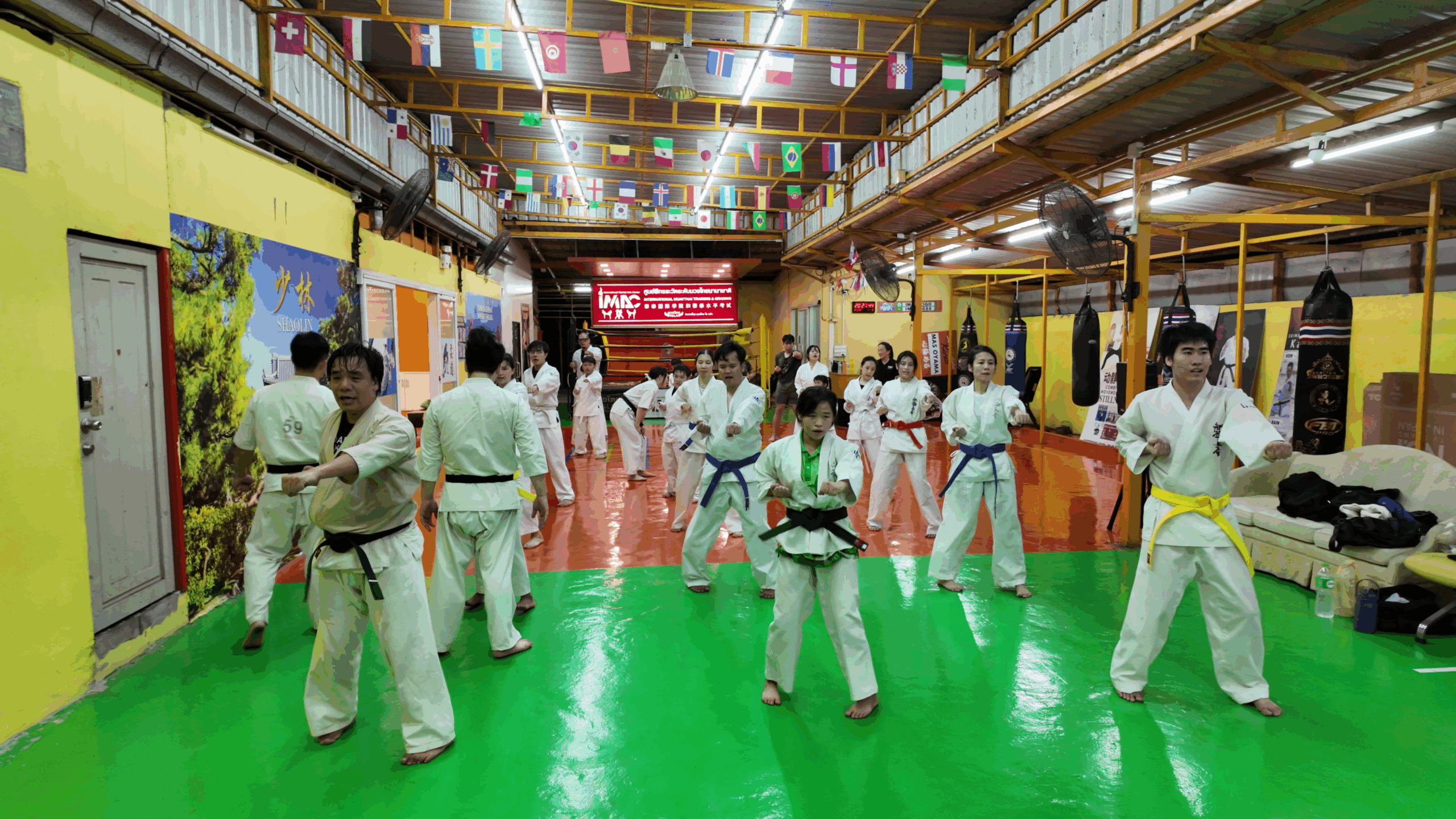 vlcsnap-2025-06-25-22h30m01s494